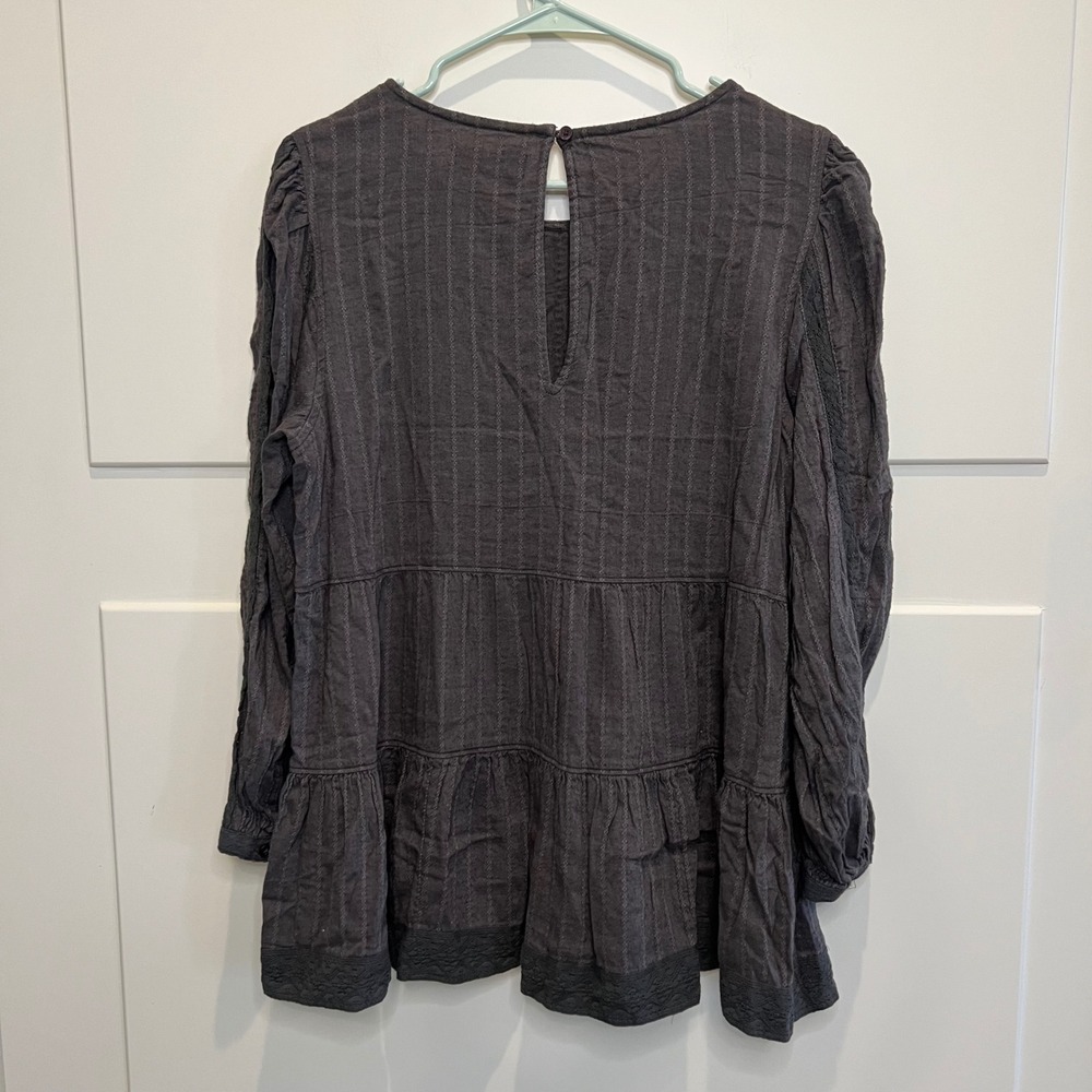 Lucky Brand Gray Tiered Babydoll‎ Blouse Top Long Sleeve Bohemian Boho Women M - Picture 7 of 13